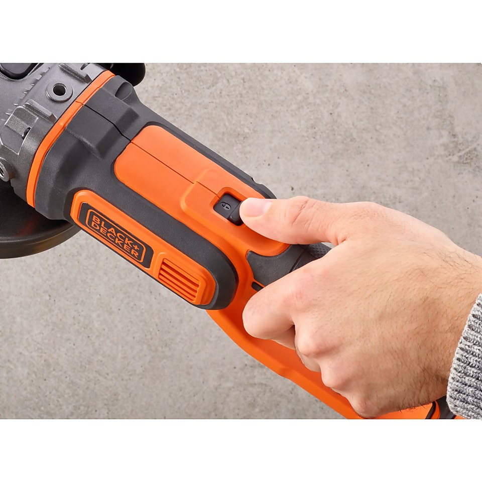 BLACK+DECKER 125MM 18V Lithium-ion Cordless Angle Grinder with Protective Cover (battery not included) (BCG720N-XJ)