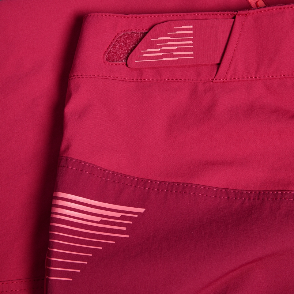 Women's SingleTrack Lite Short - Berry