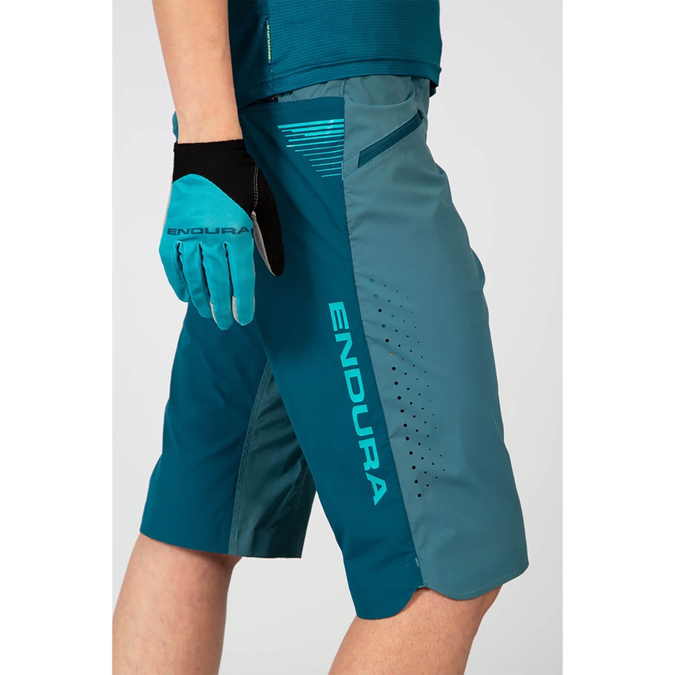 SingleTrack Lite Shorts für Damen - Beere