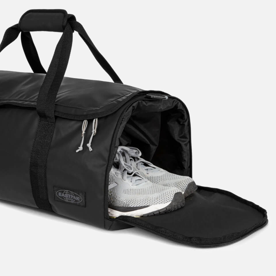 Eastpak Men's Active Lifestyle Perce More Duffle Bag - Tarp Black