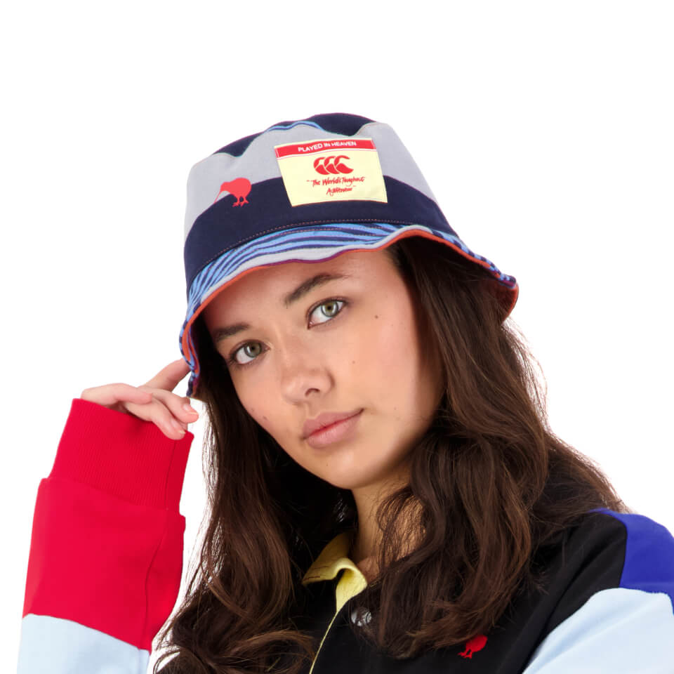 UGLIES REVERSIBLE BUCKET