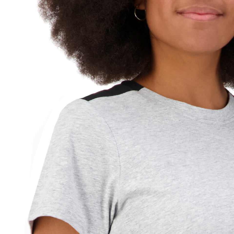 Womens Vapodri Formation Short Sleeve T-Shirt in Grey