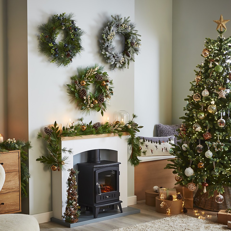 Luxury Snowy Pinecones & White Berry Christmas Wreath - 60cm