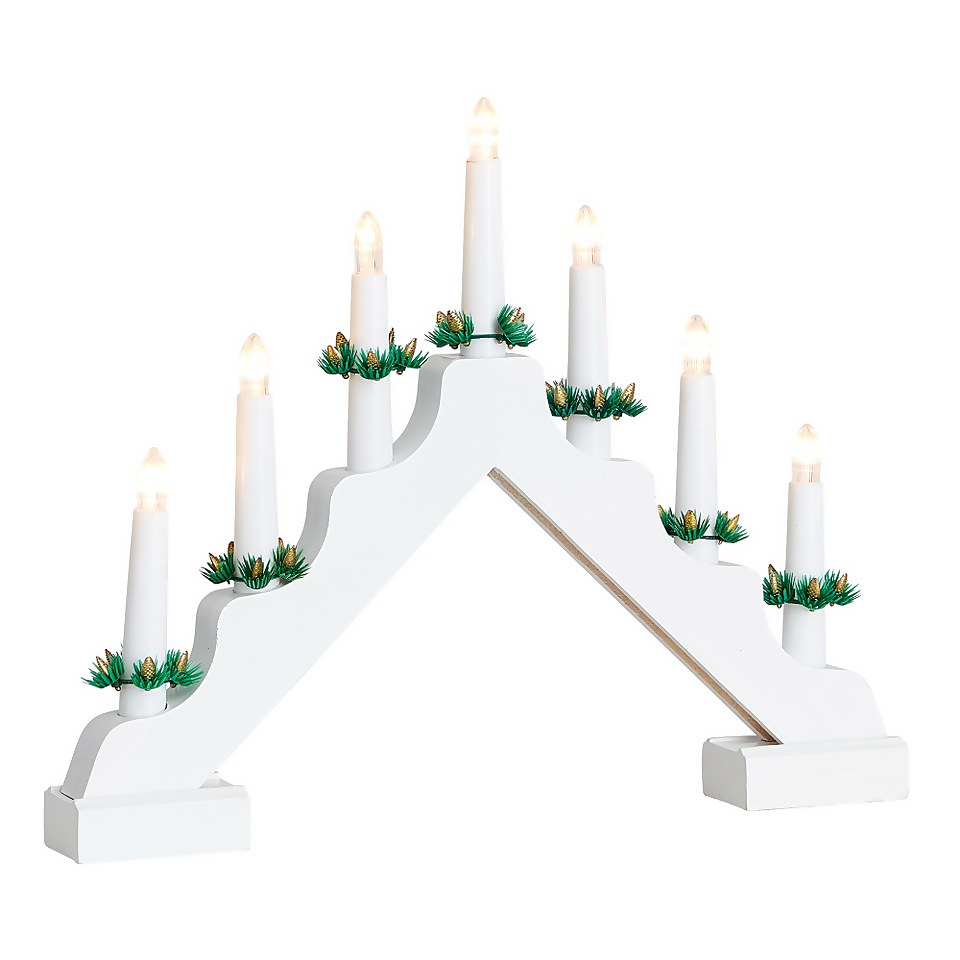 7 LED White Wooden Traditional Christmas Candle Bridge (Battery