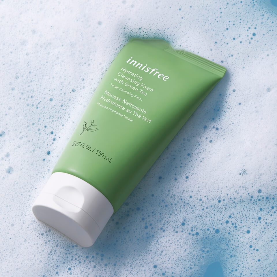 Hydrating Cleansing Foam with Green Tea