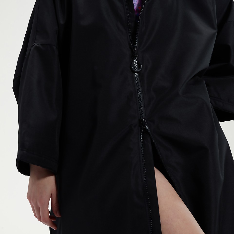 Thermal Dry Change Robe für Erwachsene in Schwarz/Rot