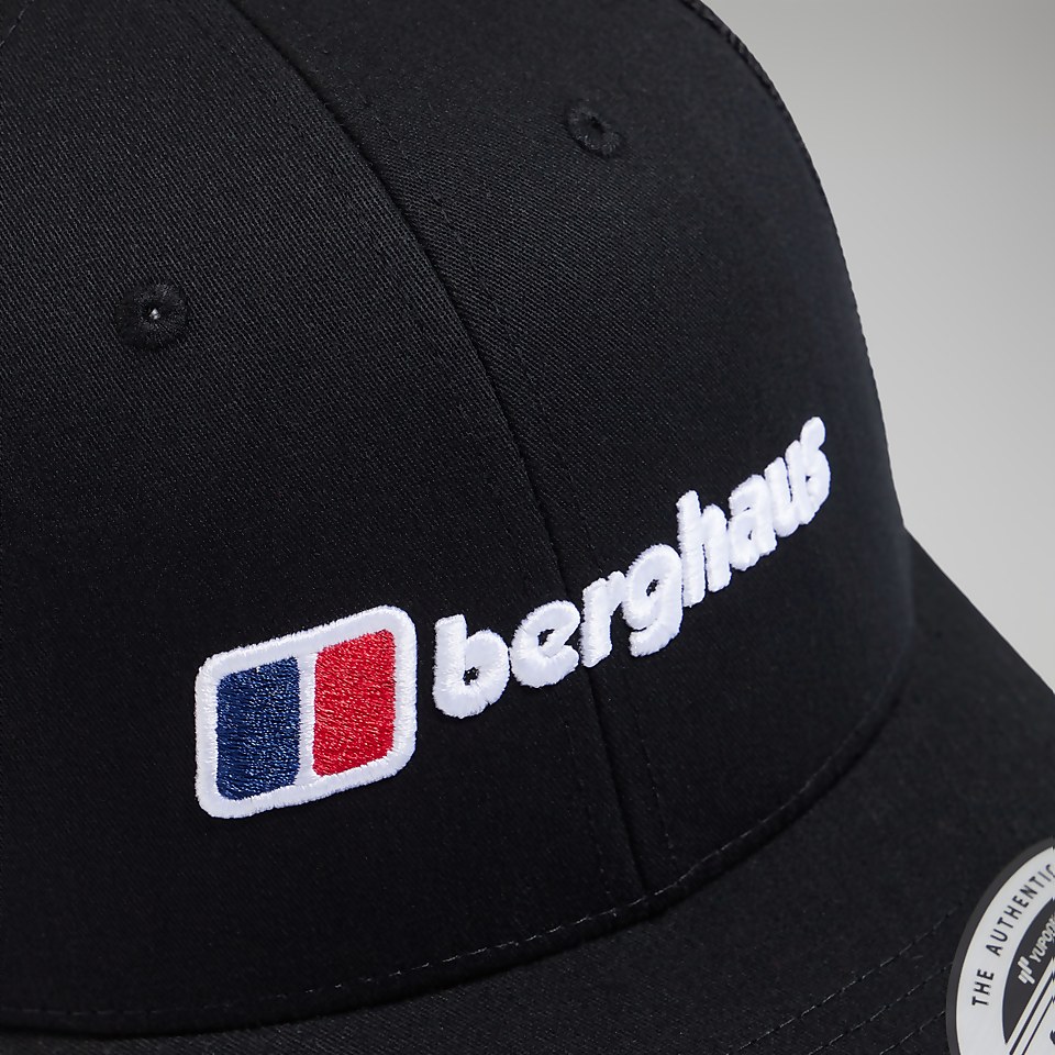 Unisex Logo Recognition Trucker Cap - Black