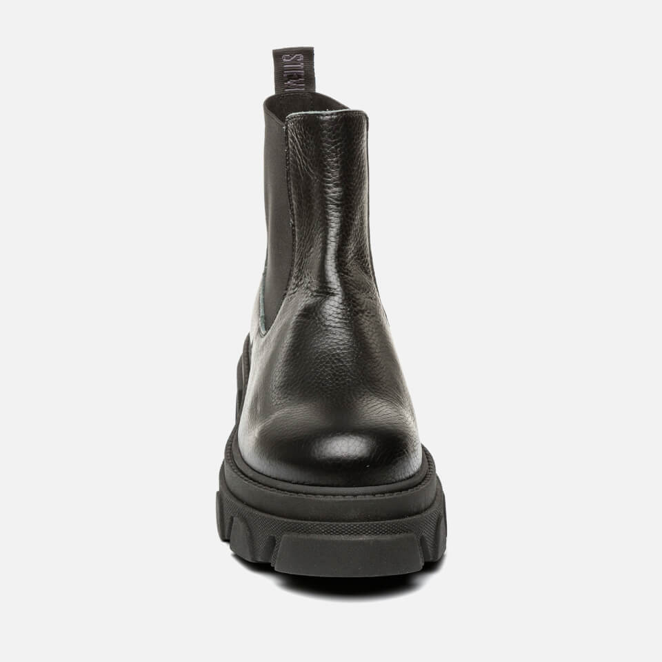 Steve madden quahog leather chelsea boot on sale