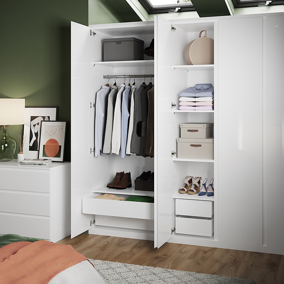 House Beautiful Fitted Bedroom Internal Dividing Panel, Shelves and Hanging Rail for Double Wardrobe - White