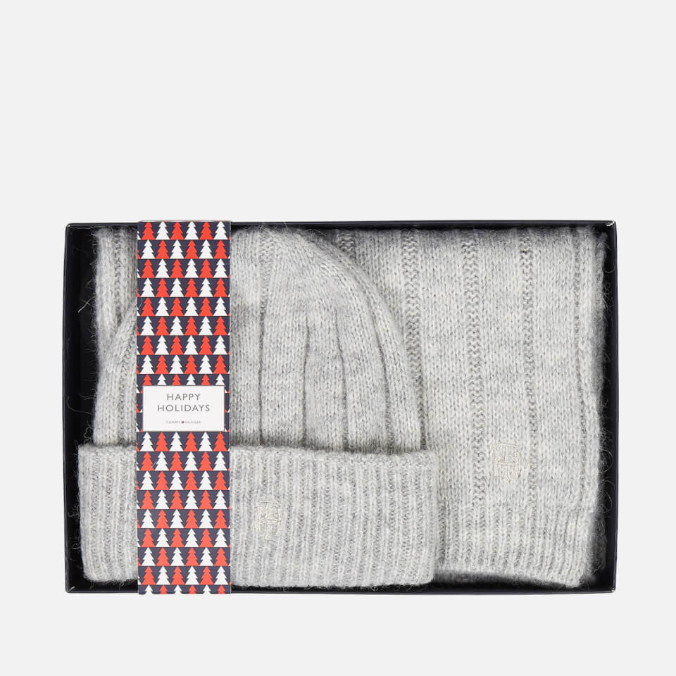 Tommy Hilfiger Timeless Knitted Scarf and Beanie Set