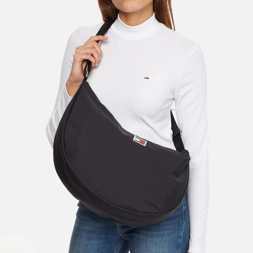 Tommy Jeans Halfmoon Bag