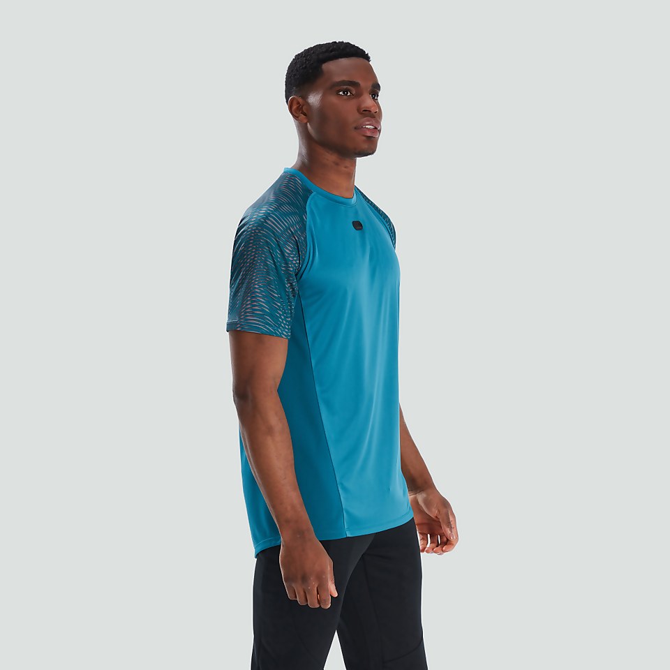 MENS VAPODRI SUPER LIGHT GRAPHIC TEE BLUE