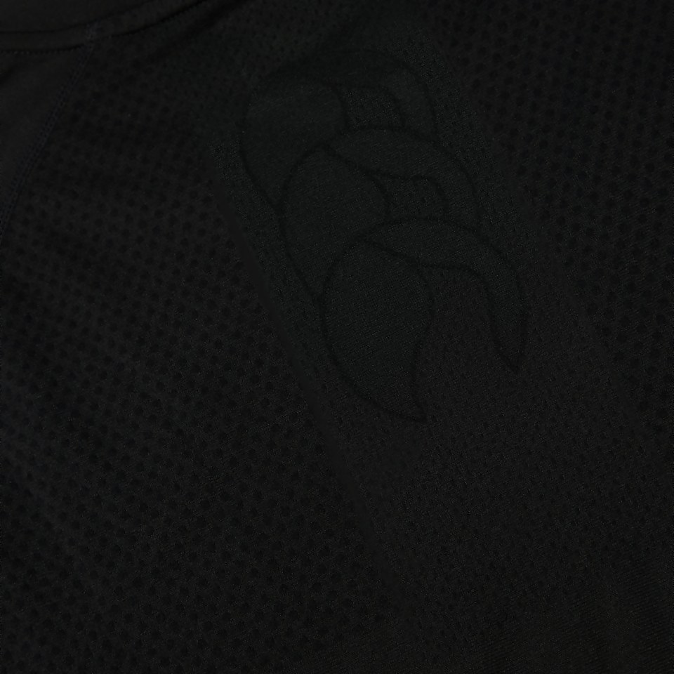 MENS SEAMLESS TEE BLACK/GREY