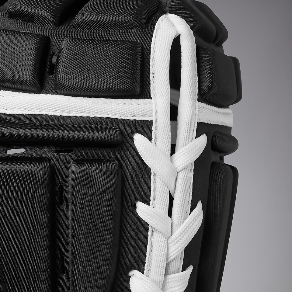 JUNIOR UNISEX CORE HEADGUARD BLACK
