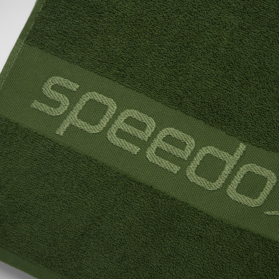 Speedo Border Towel Green