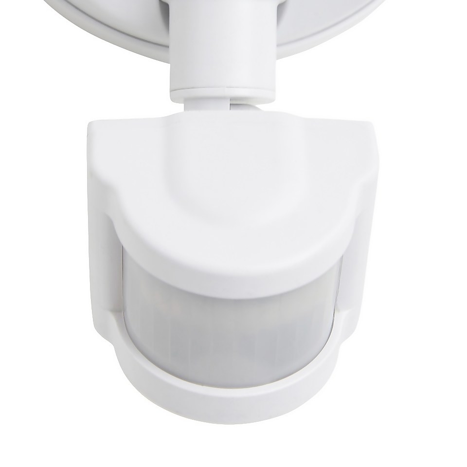 Lynn LED Outdoor Floodlight with PIR Sensor (IP65) - White