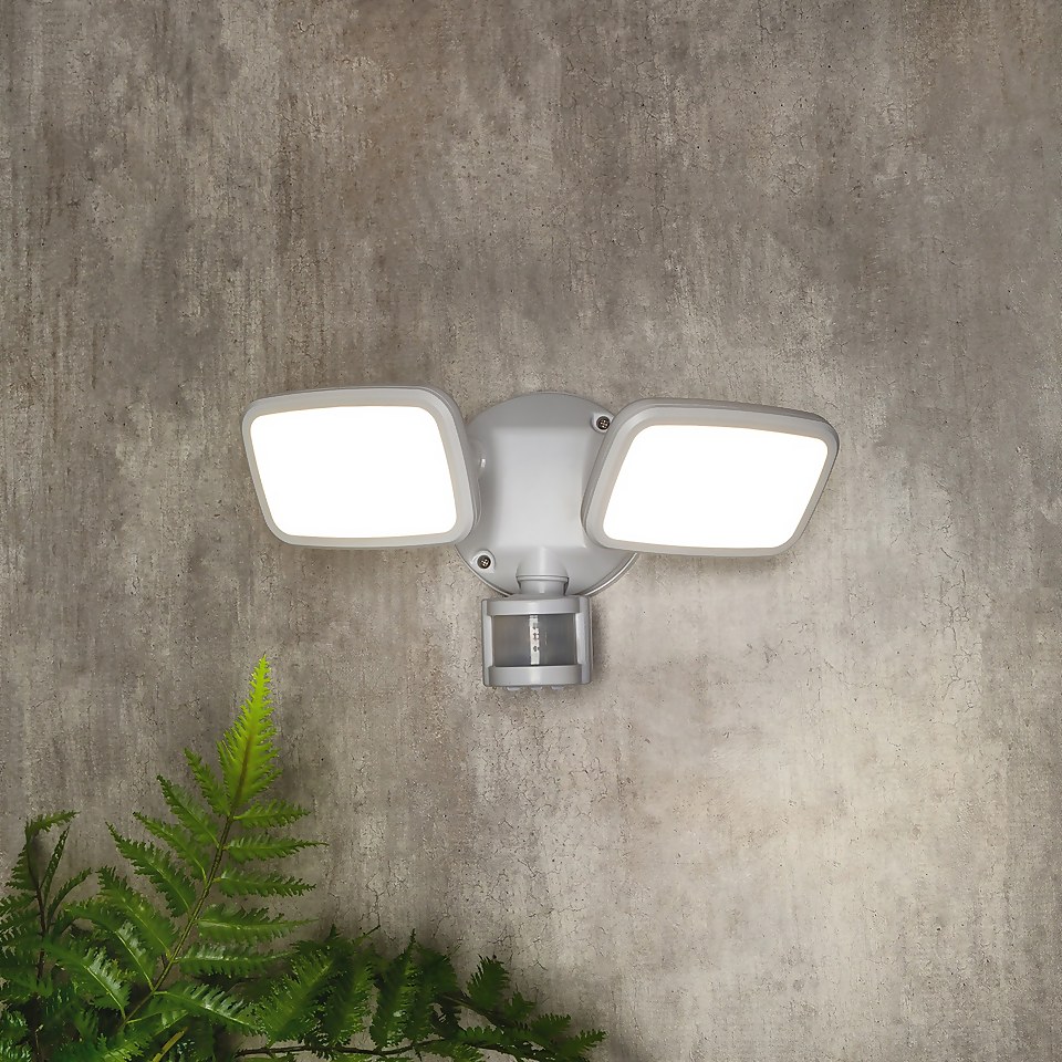 Lynn 2 Light LED Outdoor Floodlight with PIR Sensor (IP65) - White
