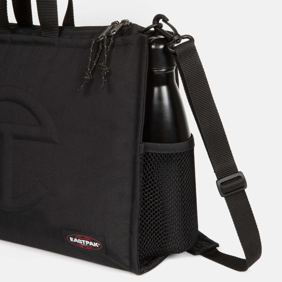 Eastpak shopper outlet