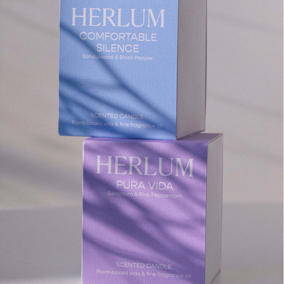 Herlum Pura Vida Candle - Geranium and Pink Peppercorn 220g
