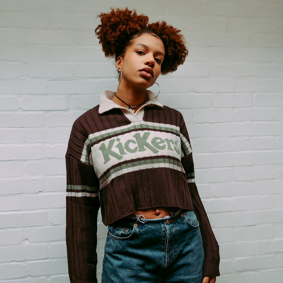 Women's Cropped Jumper with Contrast Collar Brown