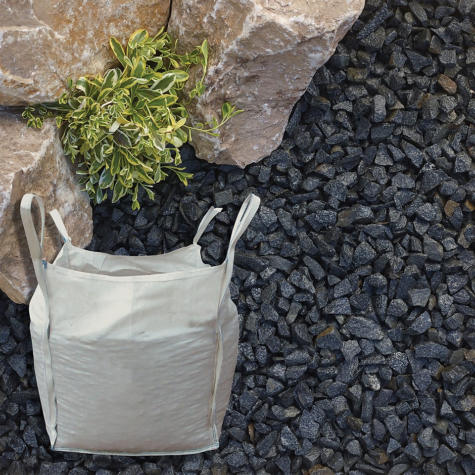 Stylish Stone Midnight Grey Stone Chippings, Bulk Bag - 750kg