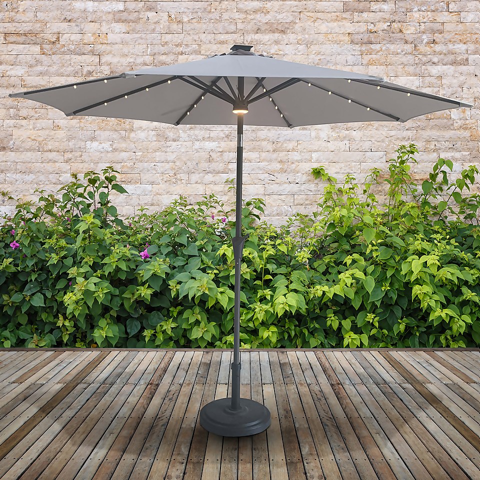 2.7m Parasol with Solar Lights - Natural
