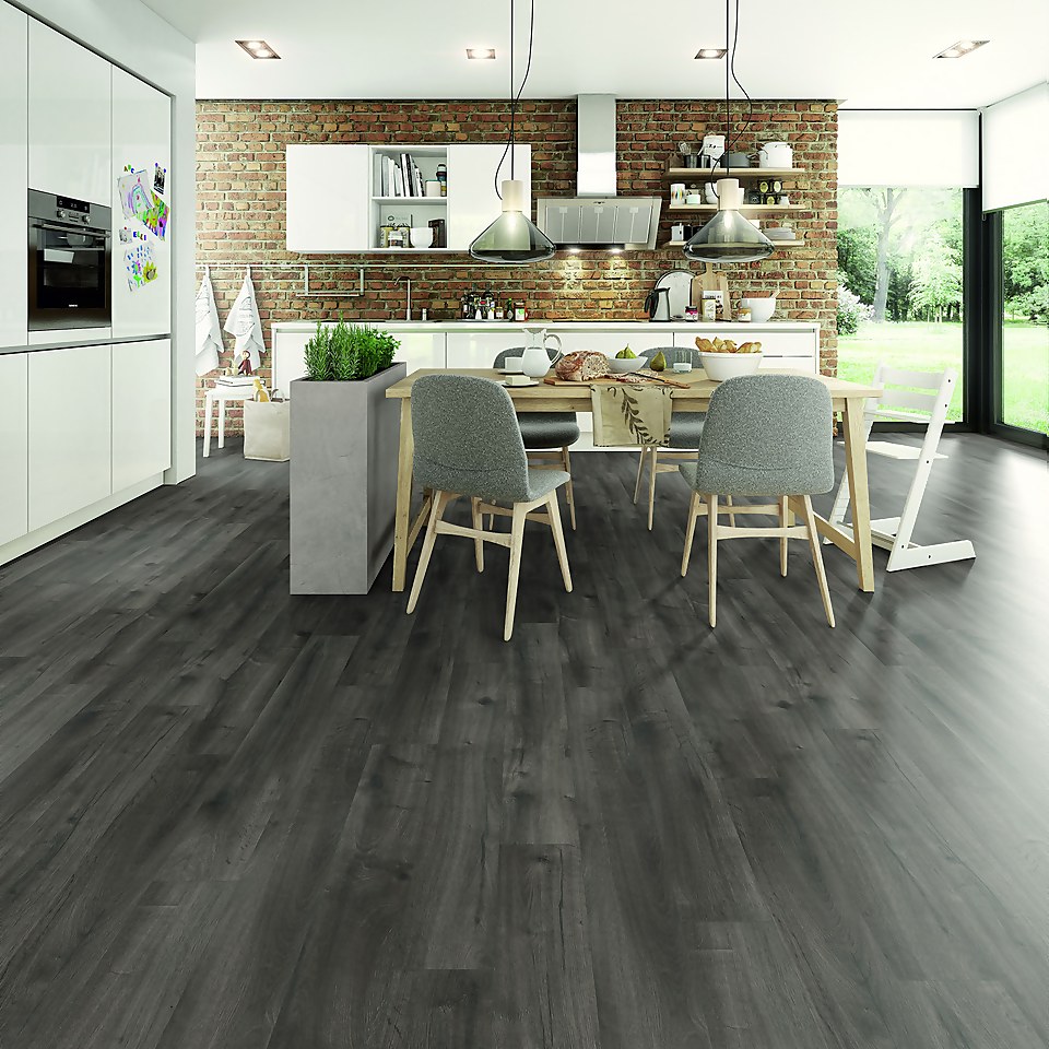 EGGER HOME Grey Loja Oak 8mm Laminate Flooring - 1.99 sqm Pack