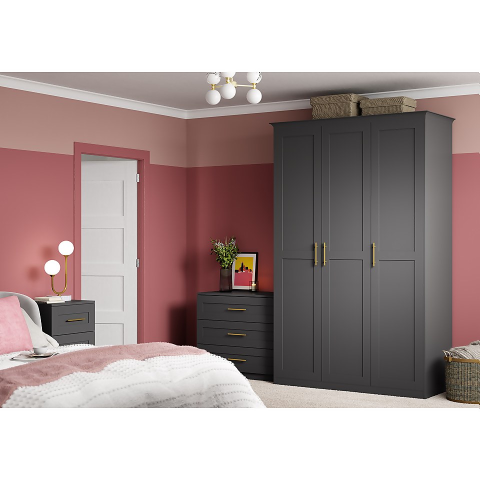 House Beautiful Realm Fitted Look Single Wardrobe, Oak Effect Carcass - Carbon Grey Shaker Door (W) 551mm x (H) 2256mm