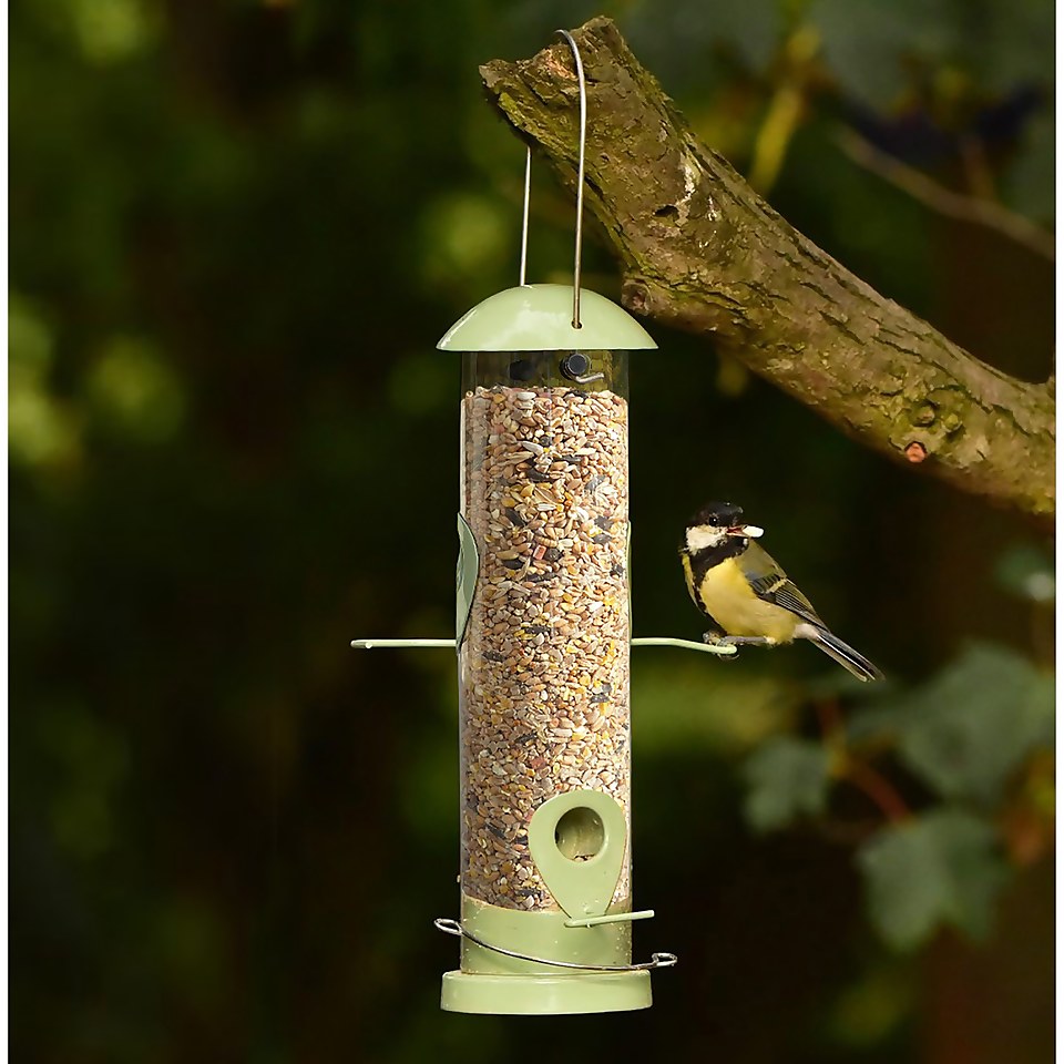 Berry Wild Bird Food Traditional Mix 12.55kg Homebase