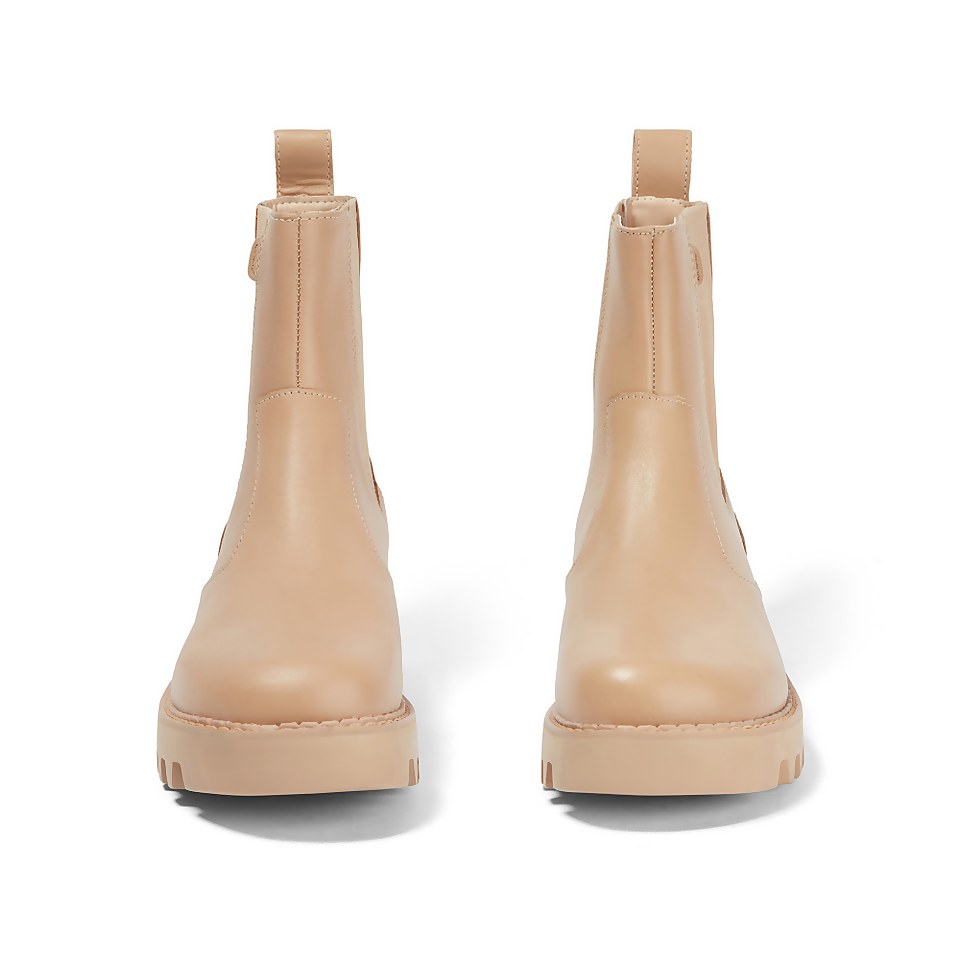 Adult Adult Women's Kizziie Chelz Higher Leather Beige