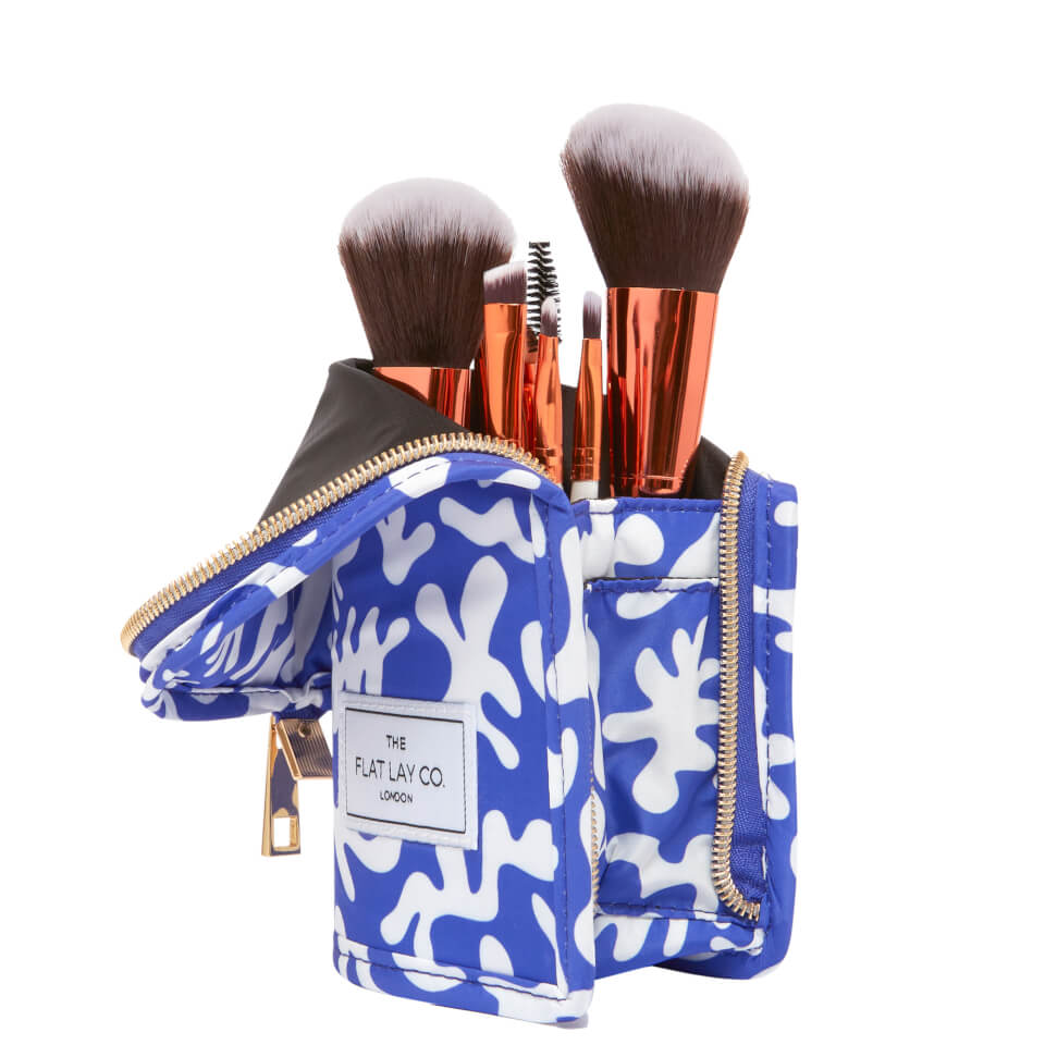 The Flat Lay Co. Standing Brush Case - Groovy Blue