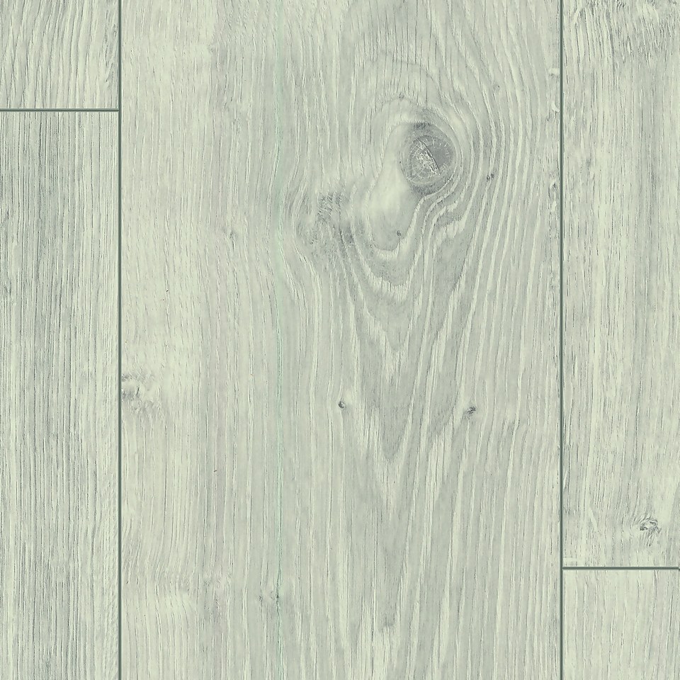 EGGER HOME Light Zermatt Oak 7mm Laminate Flooring Sample