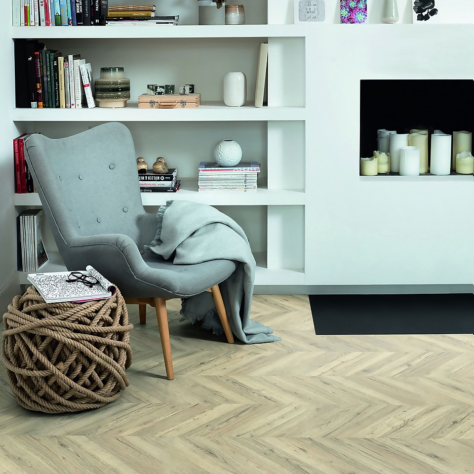 EGGER HOME Light Luanda Oak 8mm Laminate Flooring Sample