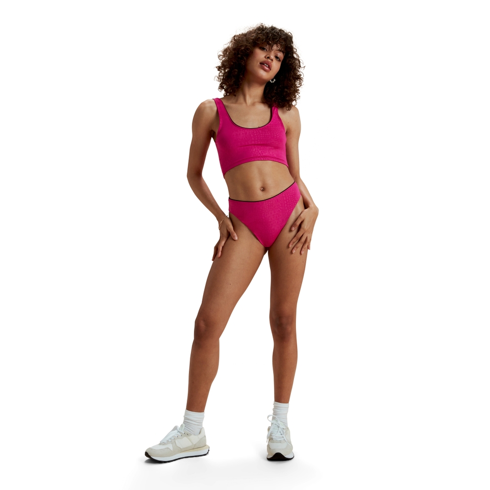 Women's Flu3nte Embossed Solid Crop Top Pink