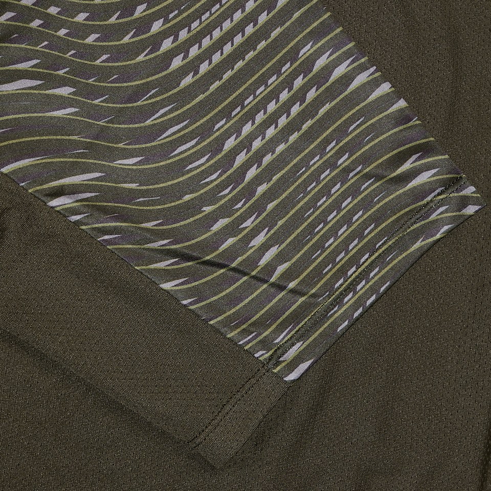 MENS VAPODRI SUPERLIGHT GRAPHIC TEE GREEN