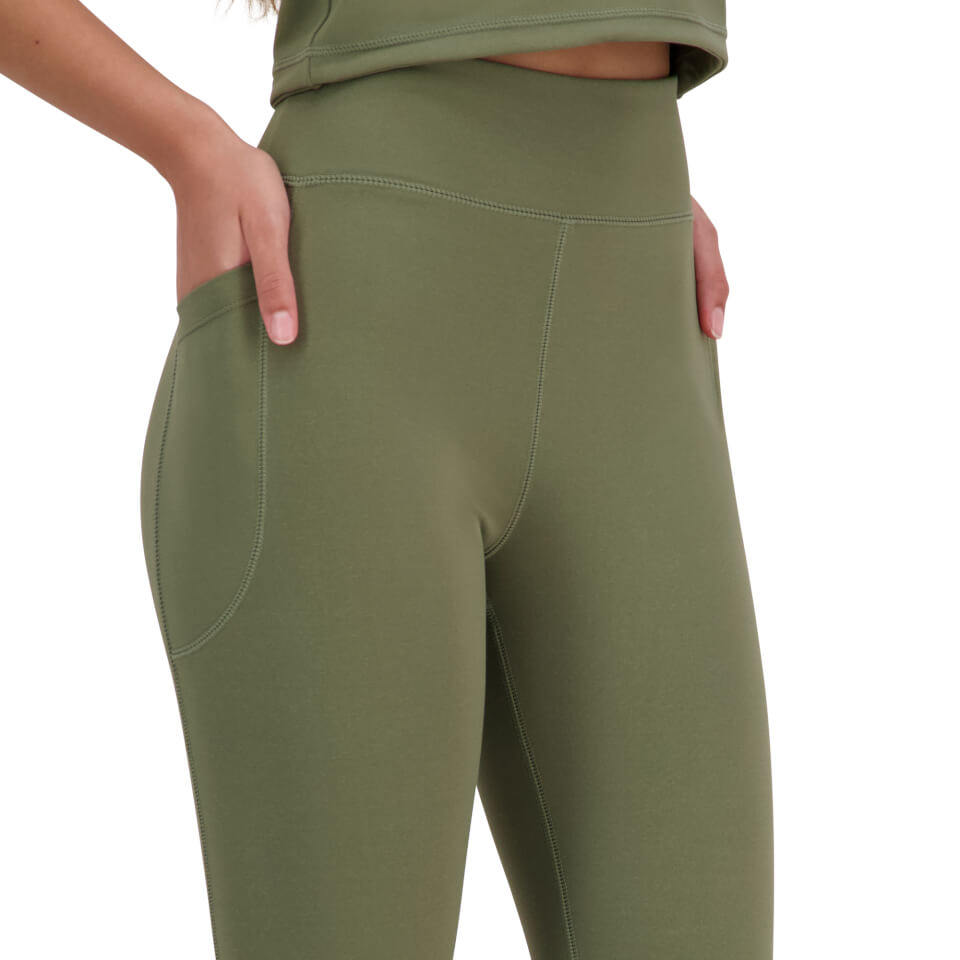 Canterbury W CONVEX 22" TIGHT DEEP LICHEN GREEN
