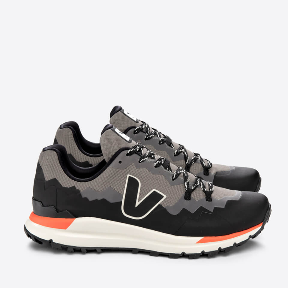 Veja Women’s Fitz Roy Trek Shell Trainers