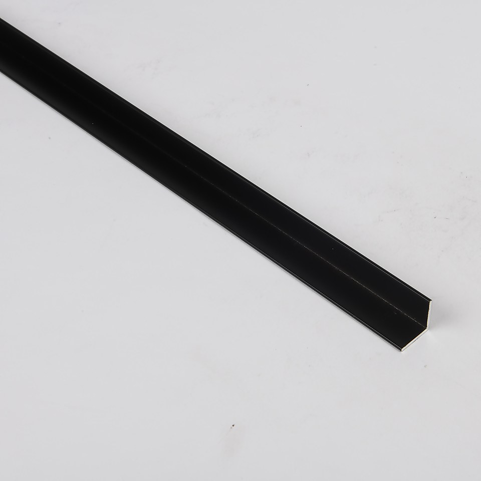 Equal Angle Matt Black Aluminium Profile  2.5m