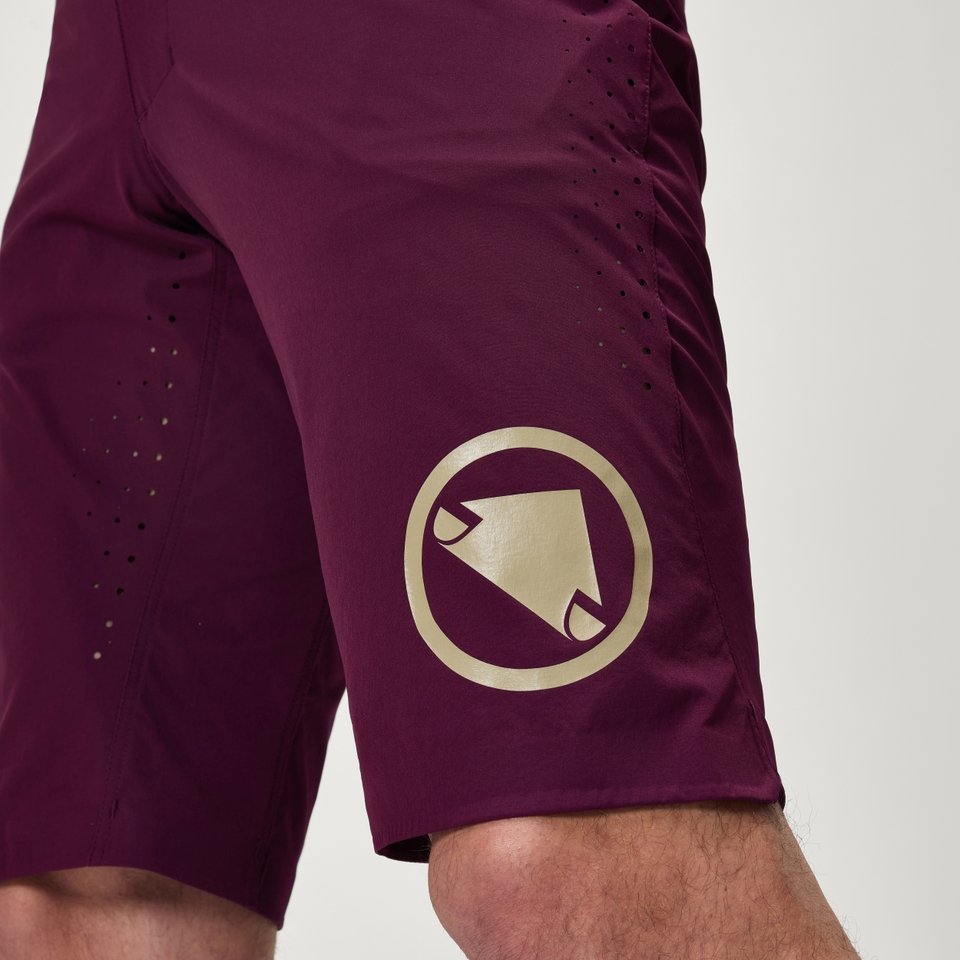 SingleTrack Lite Short für Herren - Aubergine