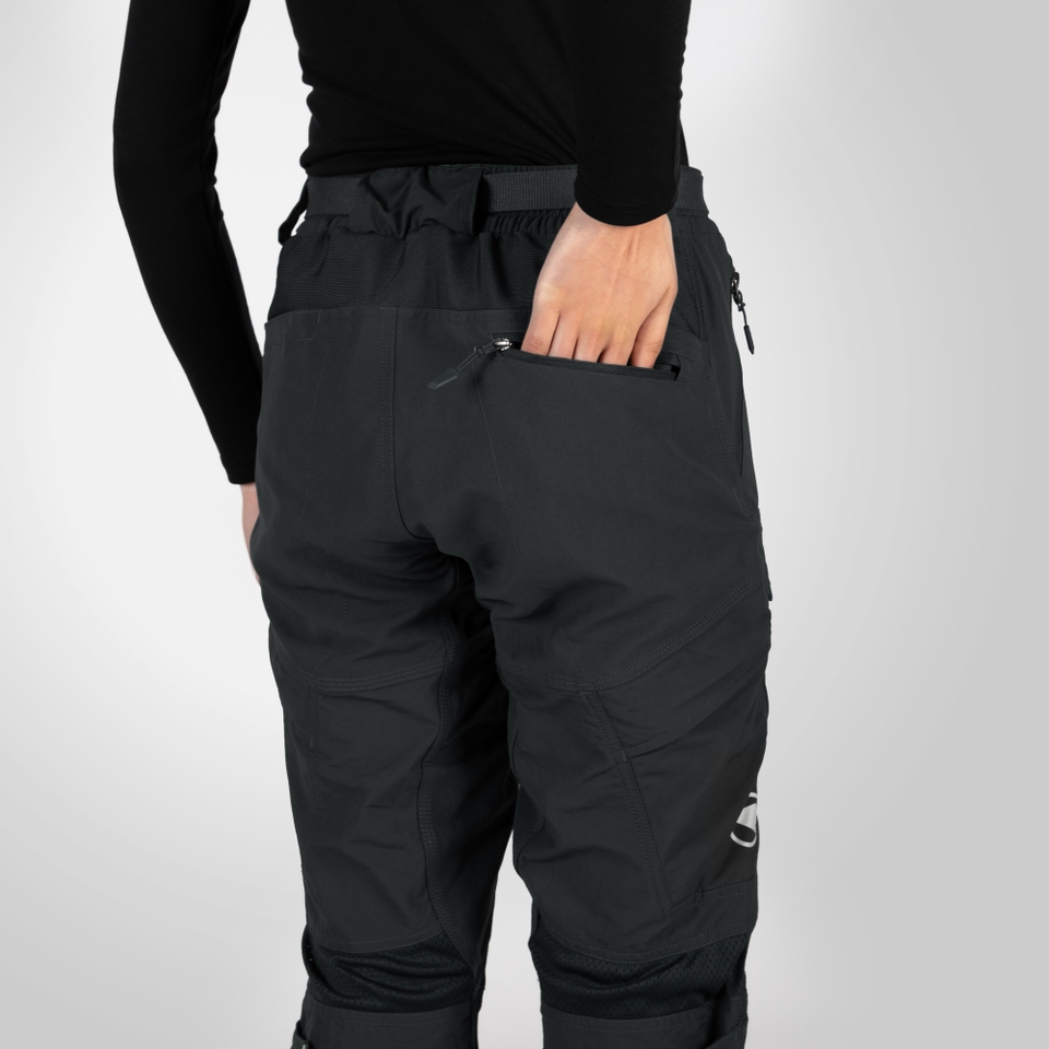 Women's Hummvee 3/4 Short with Liner - Black