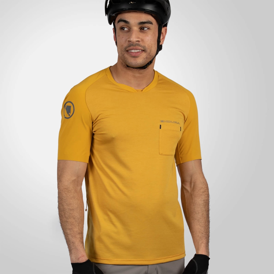 Men's GV500 Foyle Tech Tee - Mustard Yellow