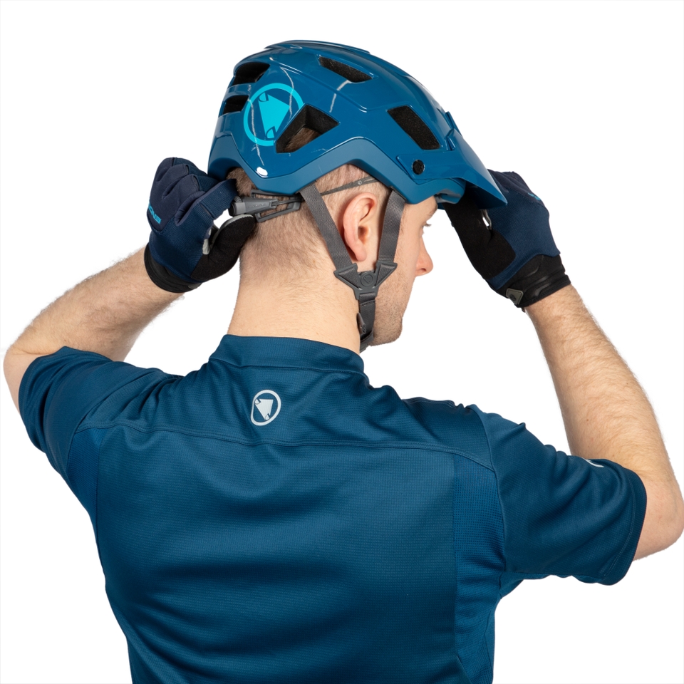 Hummvee Trikot II (kurzarm) für Herren - Blaubeere