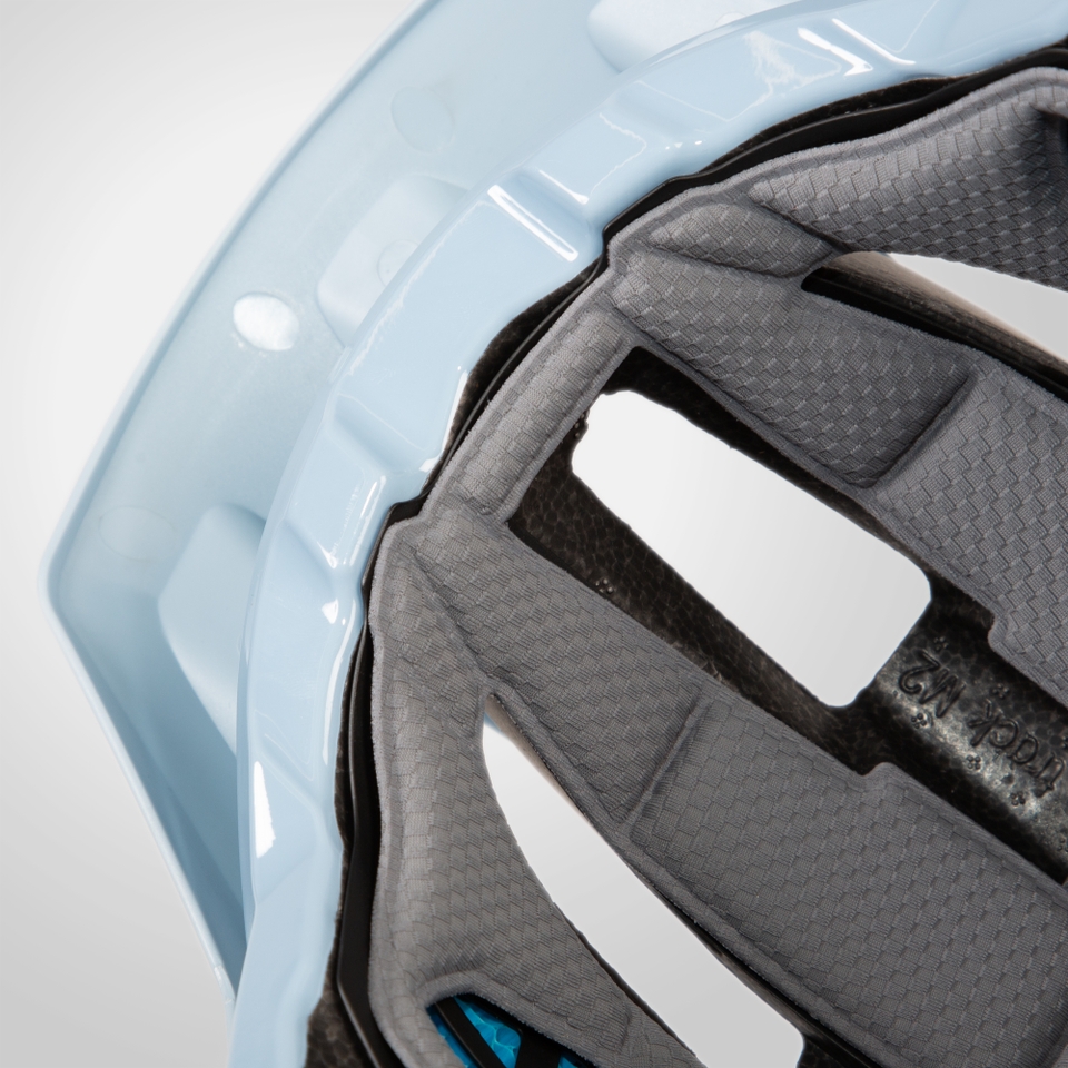 SingleTrack MIPS® Helm - Betongrau