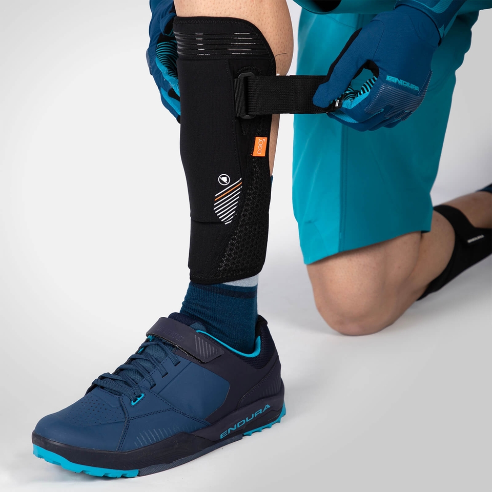 MT500 D3O® Shin guard - Black