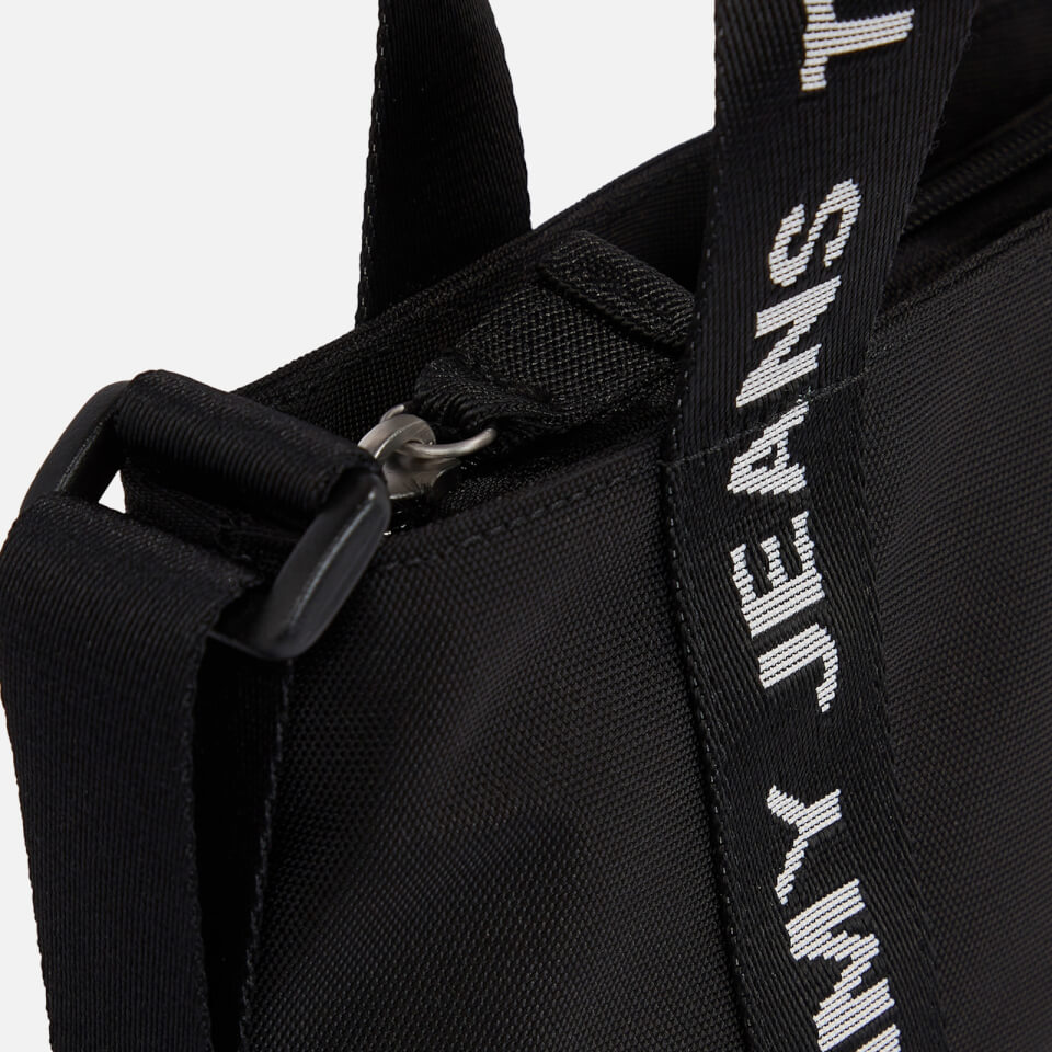 Tommy Jeans Essential Canvas Crossbody Bag