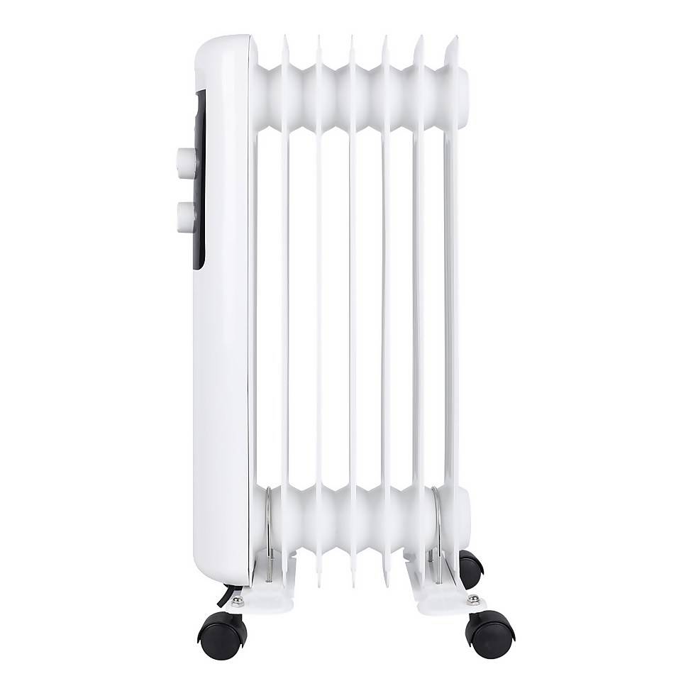 Homebase Oil Filled Radiator with 7 Fin Design in White - 1500W