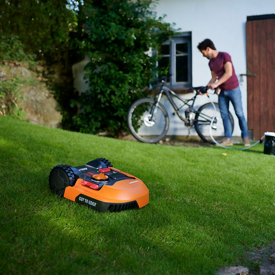 Worx Landroid L2000 Robotic Lawn Mower Homebase