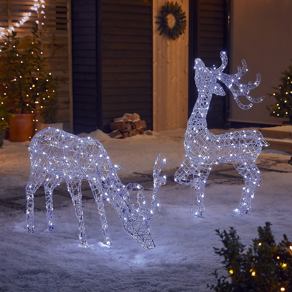 Grey Wicker LED Grazing Deer Christmas Outdoor Light Decoration - 100cm ...