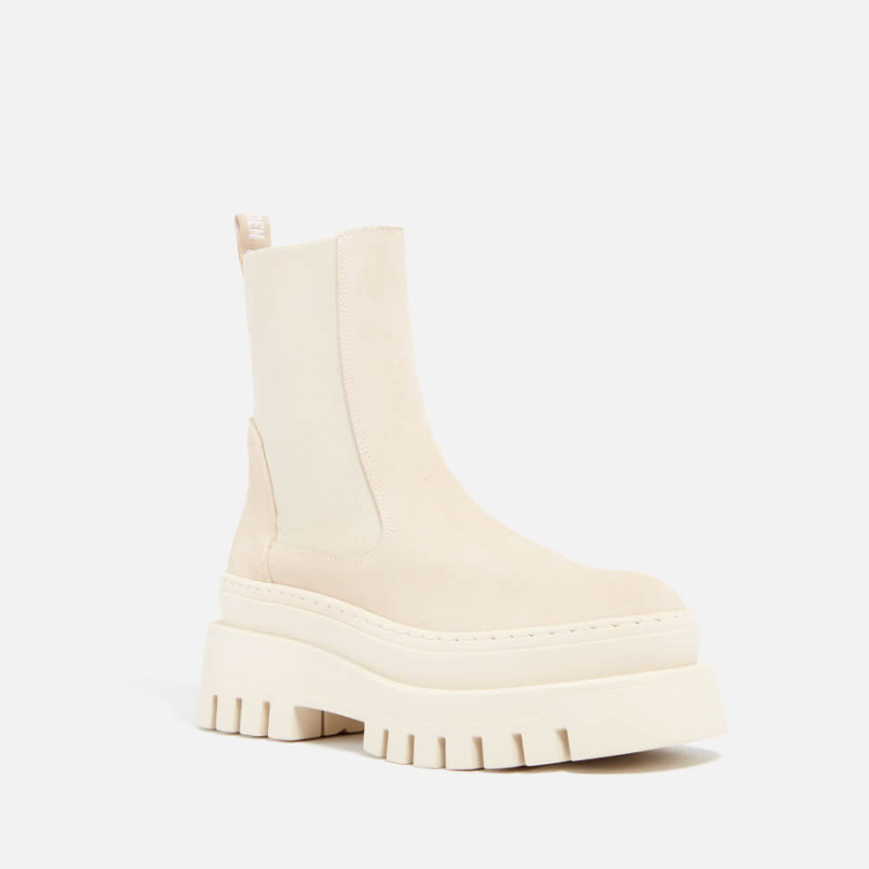 Steve Madden Women's Cassandra Suede Chelsea Boots - Beige