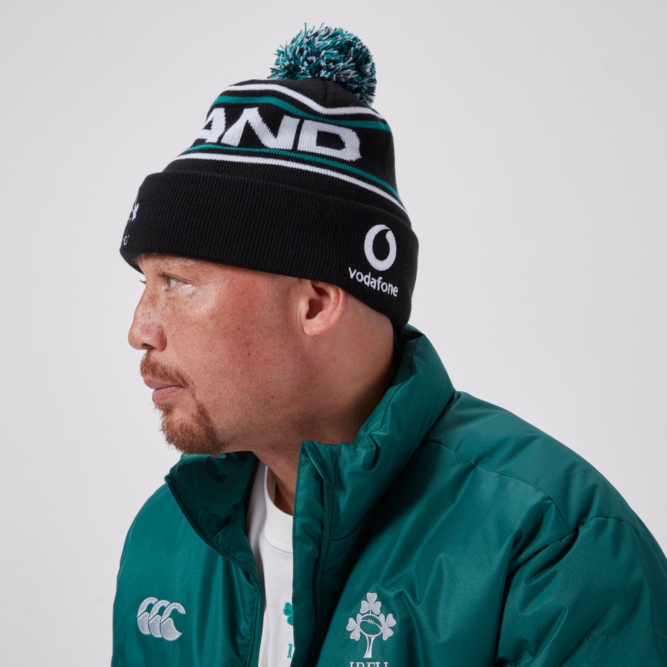 ADULT UNISEX IRELAND BOBBLE HAT BLACK/GREEN